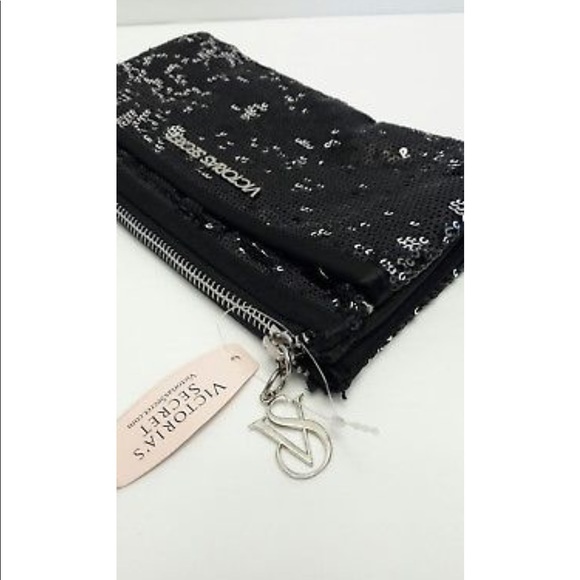 Victoria’s Secret L E sequins cosmetic bag - Picture 3 of 6